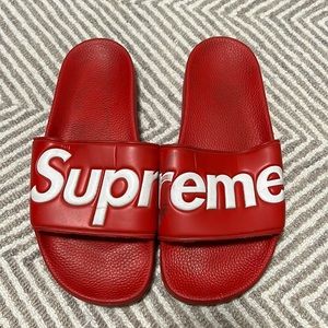 Supreme Red Poolslides Sandals Mens Size 8 / Womens 9.5 USED